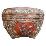 Burmese Kengtung-style Moulded Relief (Thayo) Gold on Red Lacquered Ceremonial “Pyi Daung” (Rice Measure) with Angel Motif, c. 1970
